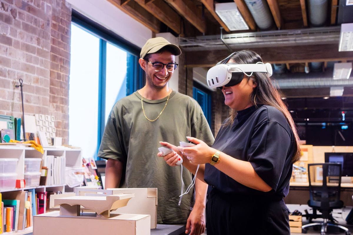 Bachelor of Architectural Technology students using VR