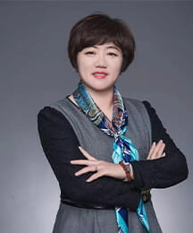 Honghong Fang Master of Education headshot